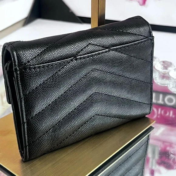 Yves Saint Laurent Black Chevron Wallet - Picture 7 of 12